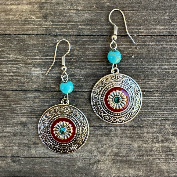 Boho 🌻 Silver Tone Medallion Dangle Drop Earrings Blue Burgundy Enamel Western - Picture 5 of 9